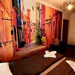Kikoeto Setany I. Apartment